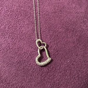 Small hearts necklace
